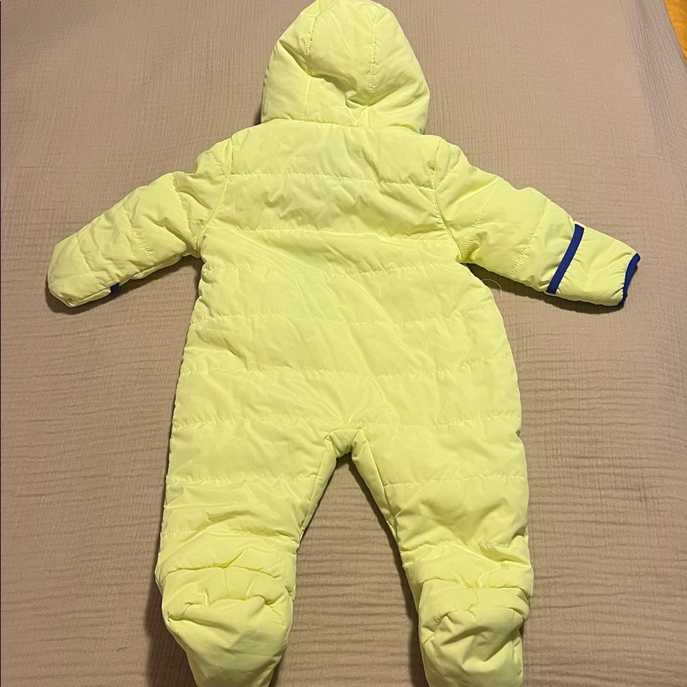 Cat and Jack Snowsuit 9 months - Picture 4 of 4
